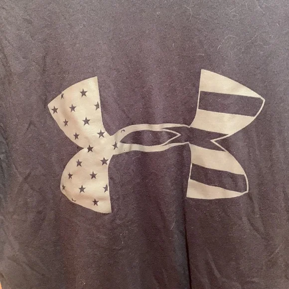 Men’s Under Armour t-shirt - Picture 3 of 6